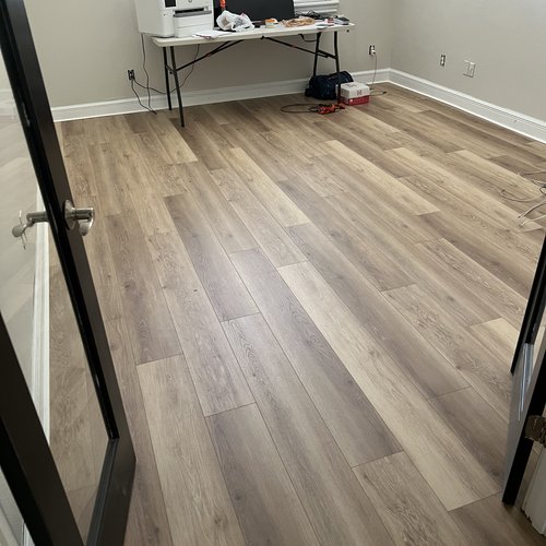 Queeley Project - Laminate