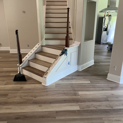 Queeley Project - Laminate