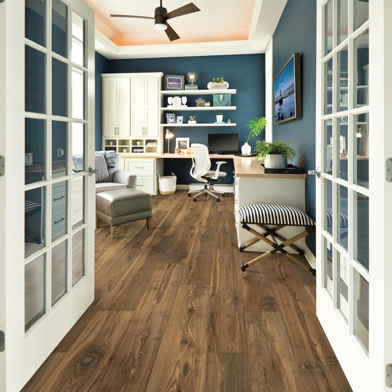 Laminate floor installation in Lake Mary Flooring in Lake Mary, Florida