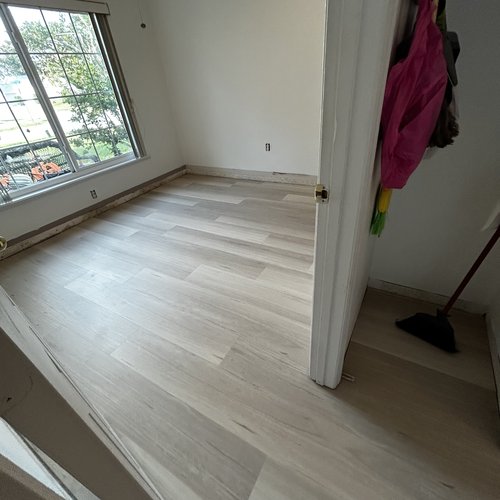 Luxury Vinyl in Seminole County Flordia