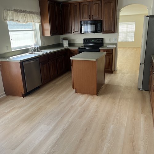 Lake Mary Laminate Flooring Center work photos - Lake Mary, Florida